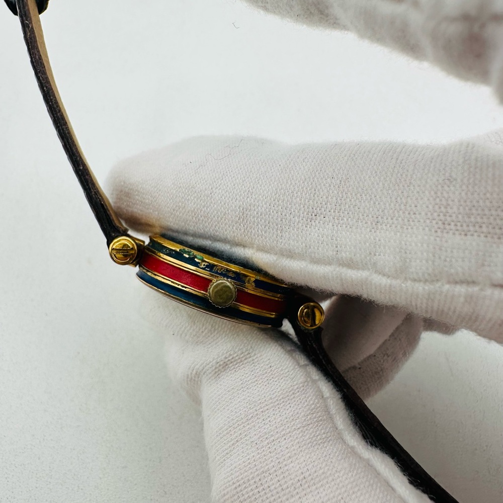 Gucci Sherry Enamel Watch - Picture 2 of 11